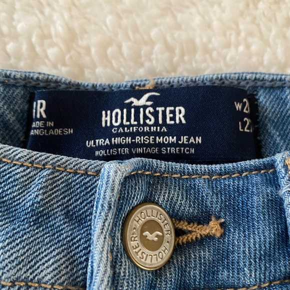 Hollister high rise mom jeans - Picture 2 of 5
